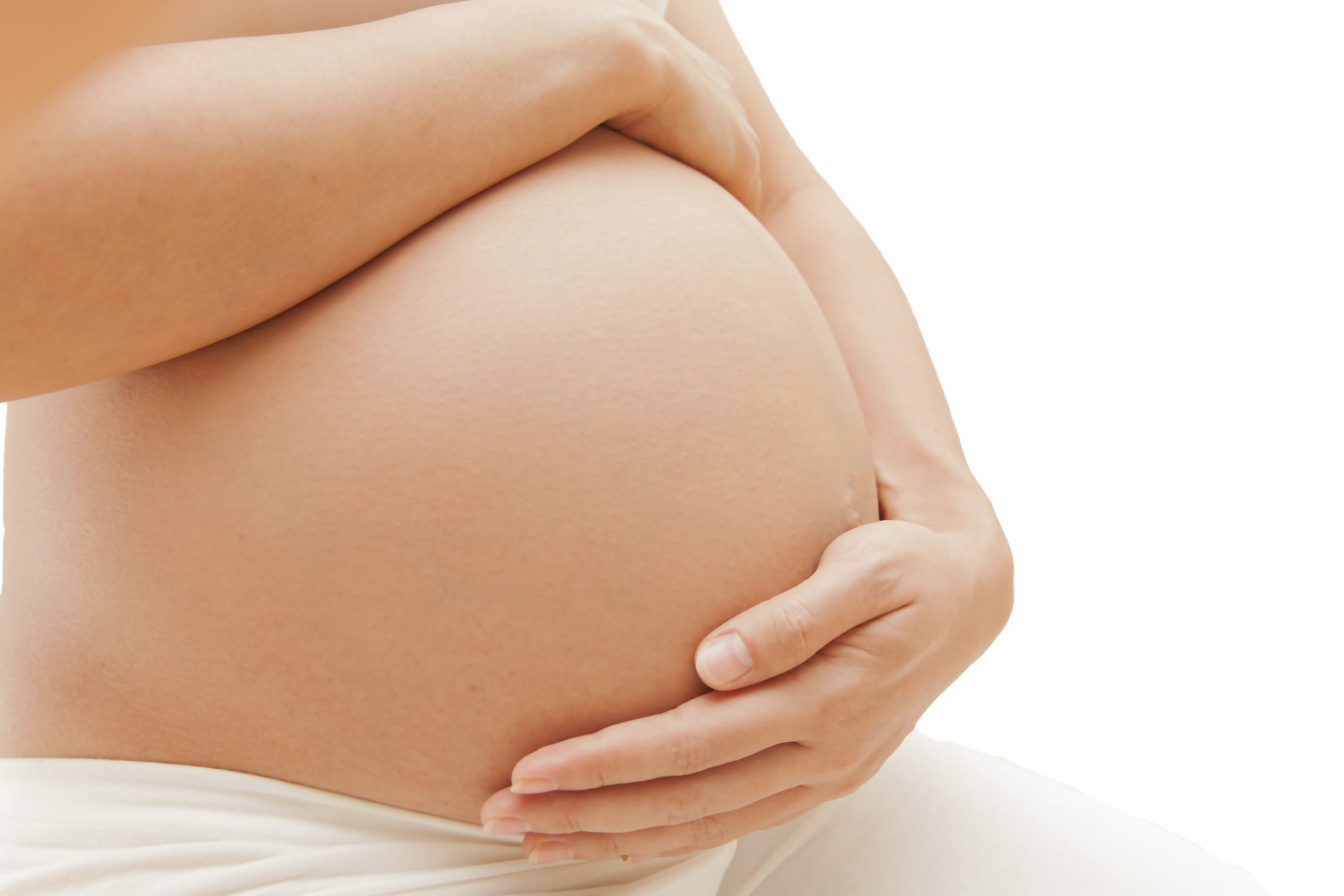 Розовые выделения на ранних сроках беременности