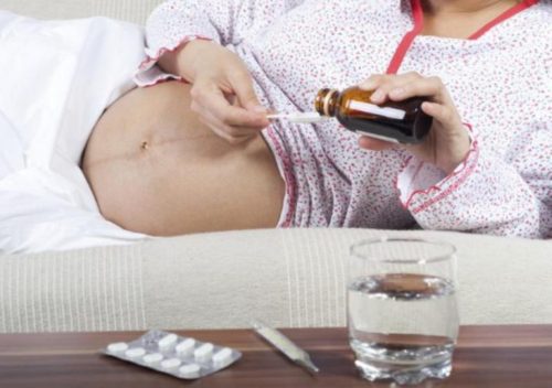 Как лечить простуду на первом месяце беременности thumbnail