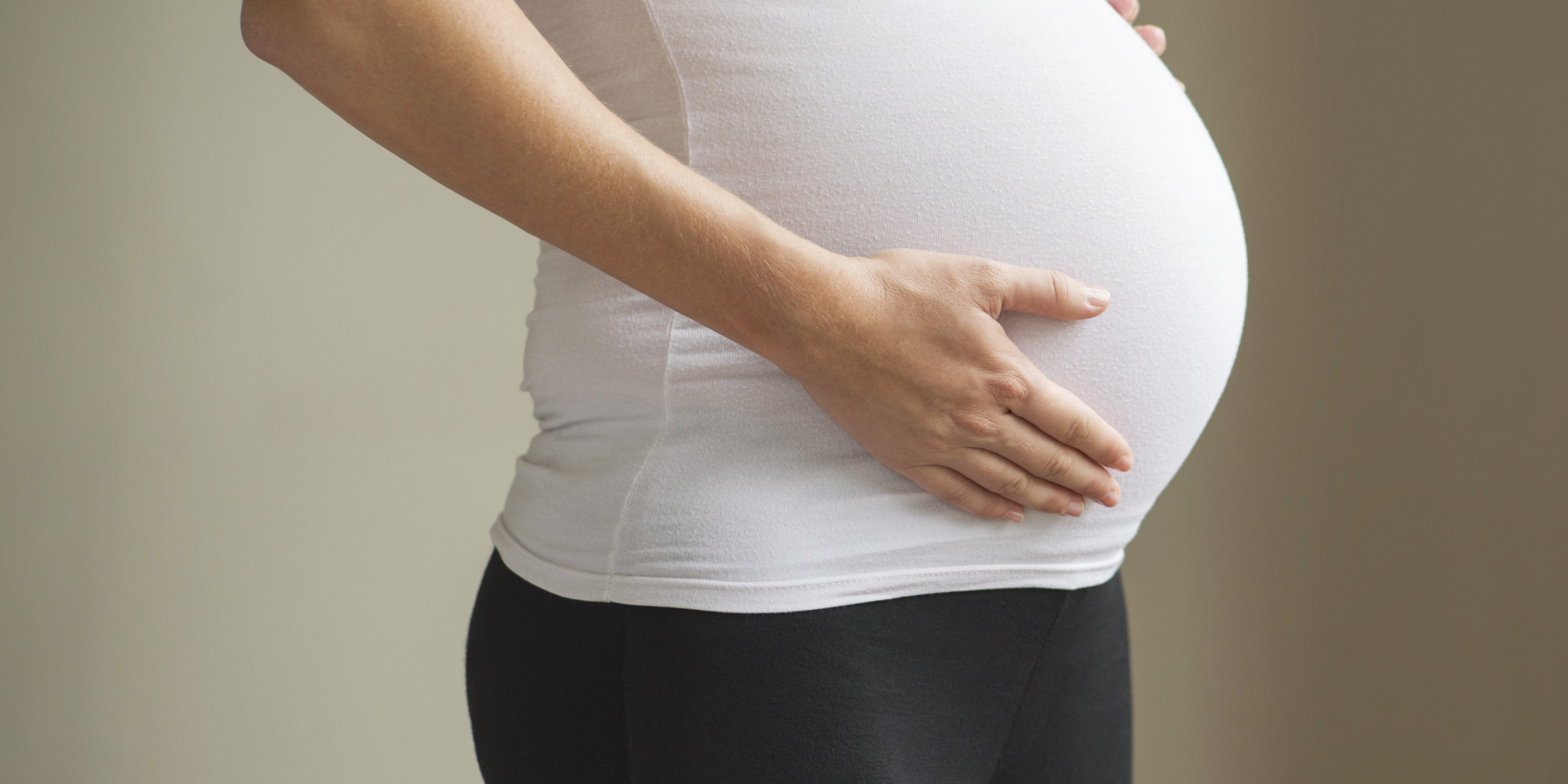 Тянет и болит низ живота при беременности. Почему болит низ живота при беременности