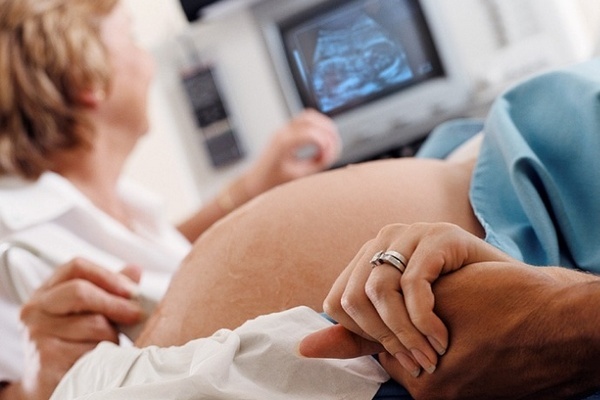 Нарушение кровотока при беременности — причины и последствия
