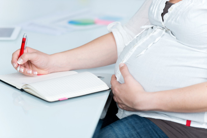 Заявление на отпуск по беременности и родам — образец. Приказ на отпуск по беременности и родам — образец