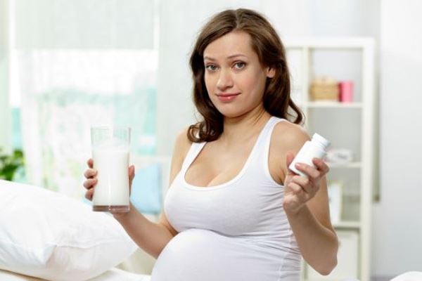 Можно ли пить кальций при беременности без назначения врача