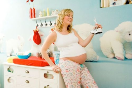 Во сколько недель опускается живот при беременности