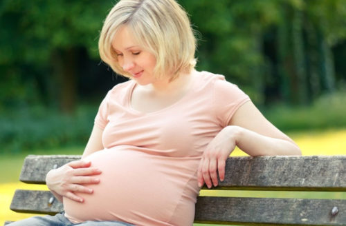 На раннем сроке беременности колит низ живота бок