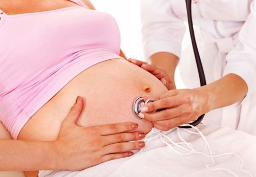 Чем полезна петрушка во время беременности