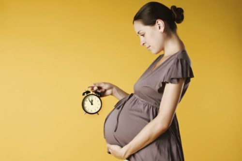 С какого срока беременности начинаются тренировочные схватки