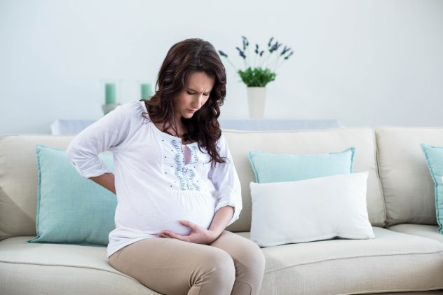 Почему болит таз при беременности на ранних и поздних сроках. Что делать, если при беременности сильно болит таз