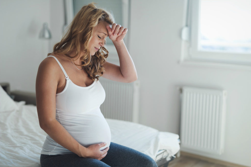 Симптомы и признаки отслойки плаценты на поздних сроках беременности. Диагностика отслойки плаценты на поздних сроках. Лечение беременной при отслойке плаценты на поздних сроках, возможные последствия