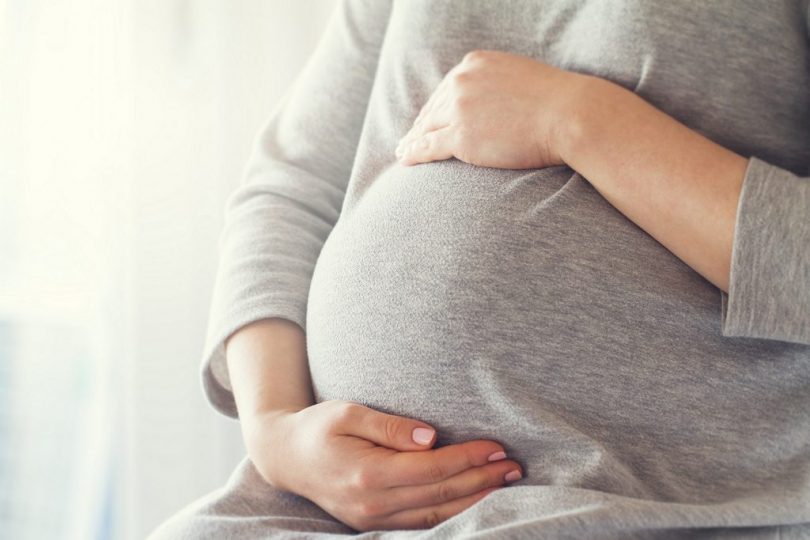 Почему пучит живот на ранних и поздних сроках беременности. Что делать, если сильно пучит живот при беременности