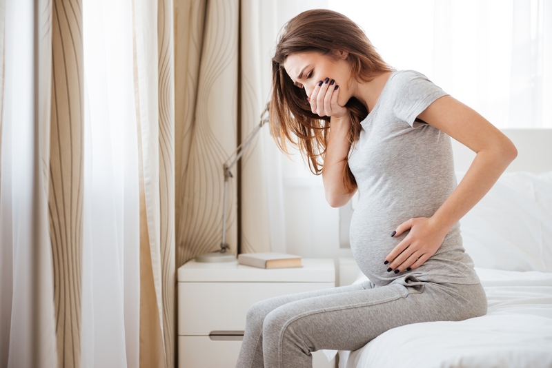 Тяжесть в желудке во время беременности: причины, диагностика. Лечение тяжести в желудке на ранних и поздних сроках беременности